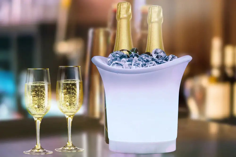 Iron Club, Pattaya Get Iron Club Restaurant Reviews on Times of India
