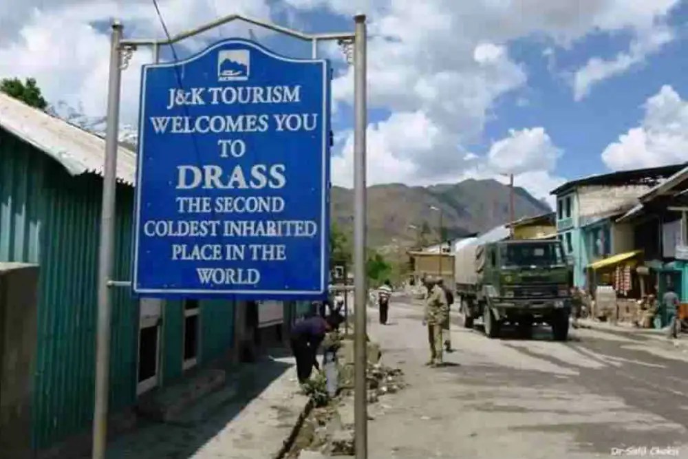 Dras Kargil I Dras in Kargil is the coldest inhabited Indian village