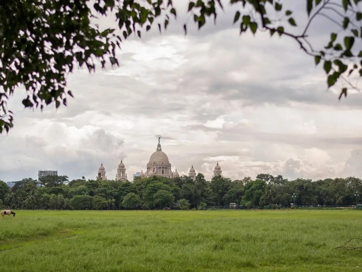 What are the best places for photography in Kolkata? Times of India