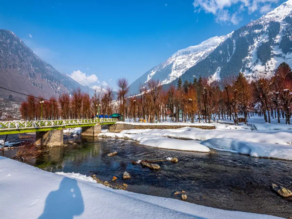 Kashmir in Winter Most beautiful photos from a winter in Kashmir that