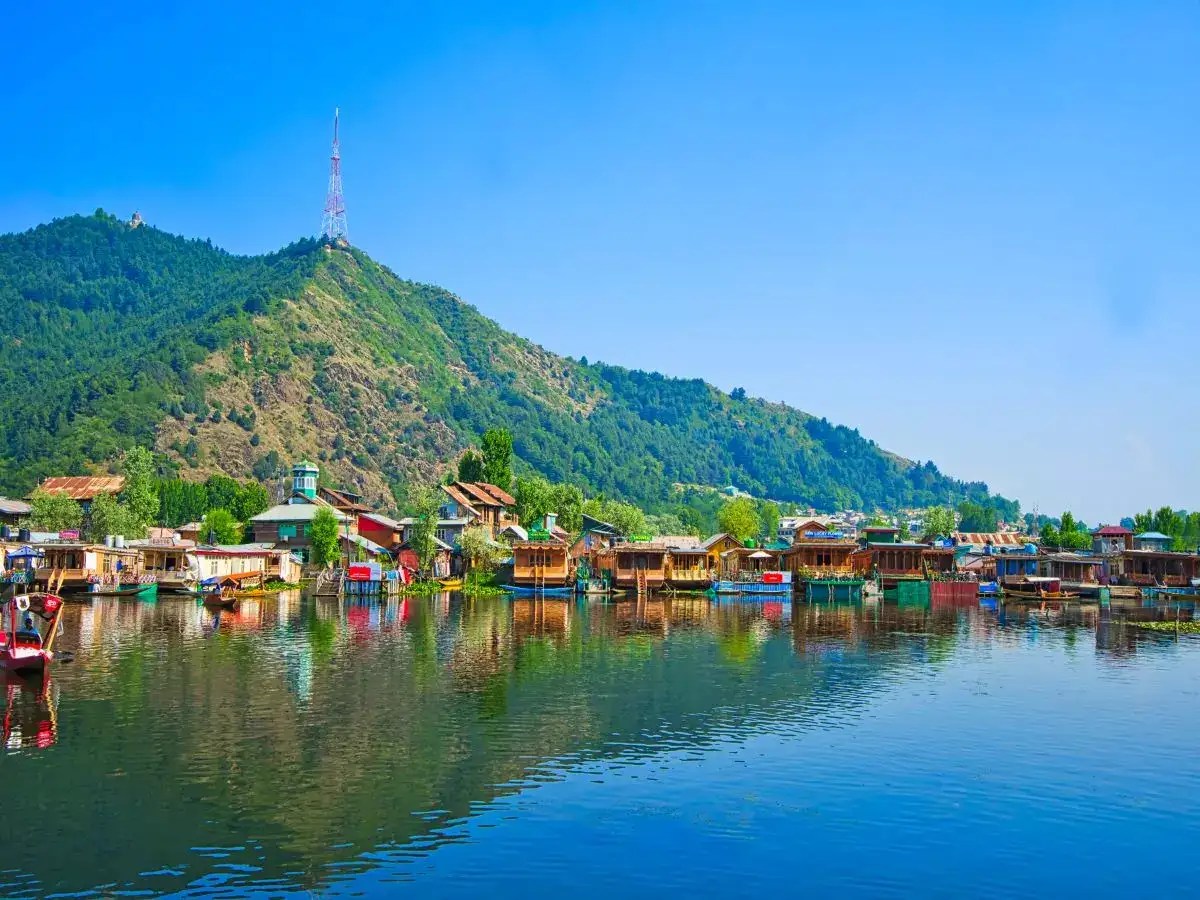 Jammu and Kashmir witnesses highest tourist footfall in 75 years