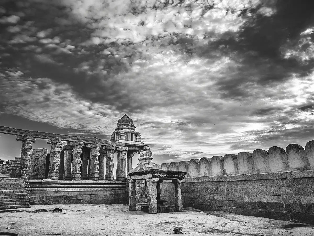 Places in India that see unbelievable optical illusion! Times of