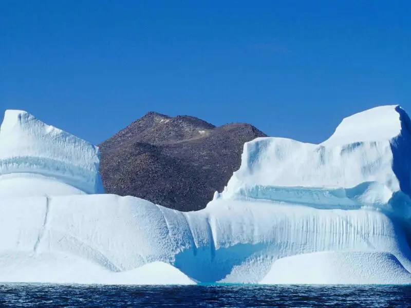 bottled 'mountain water', travel to the land of the world’s