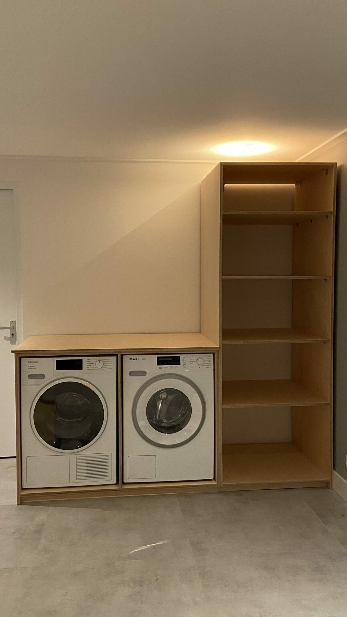 Wasmachine Ombouw Met Kast Van Berken Multiplex - Opmaatzagen.nl