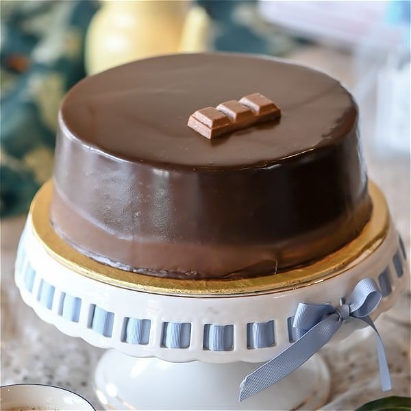 Dairy Milk Cake Cashni Pakistan