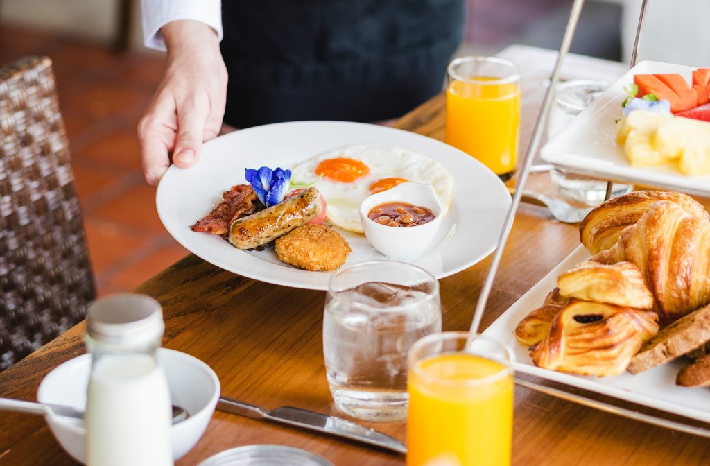 10 Best Brunch Buffet Spots In Vancouver, Canada Updated Trip101