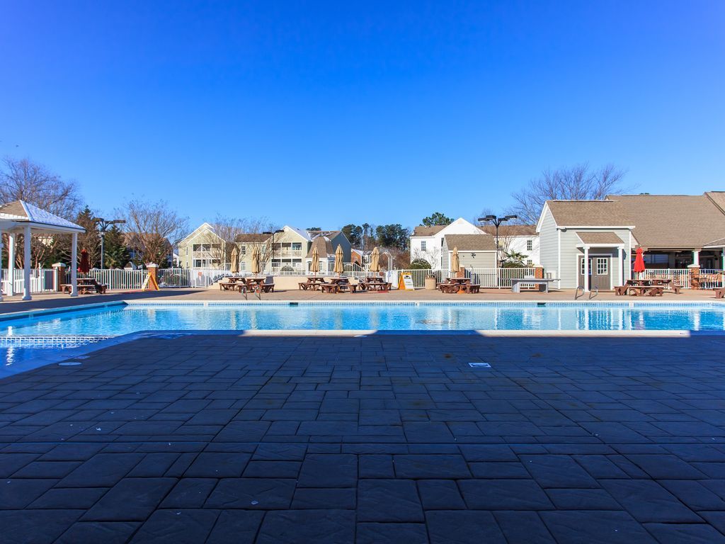 Hotels In Williamsburg Va With Indoor Pools +1 this hotel provides