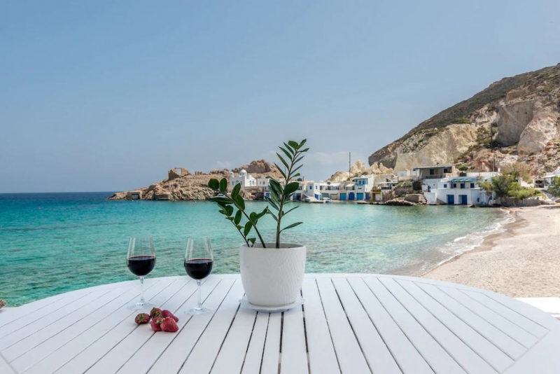 10 Idyllic Vrbo Vacation Rentals in Greece for Your Mediterranean Escape