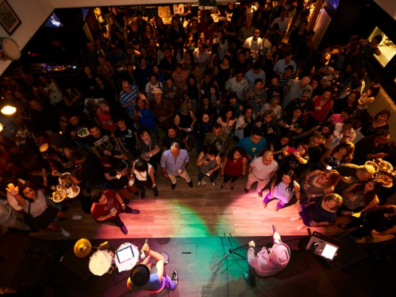 Live Music in Singapore 9 Best Bars to Relax and Unwind