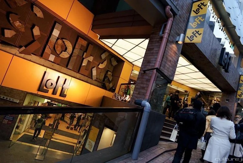 30 Best Tokyo Souvenirs & Where to Buy Them on Your Next Trip