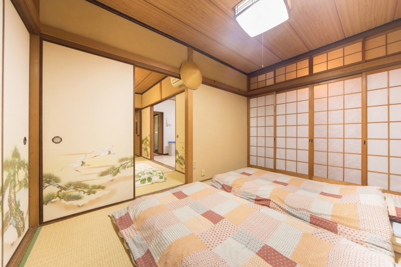 18 Airbnbs in Osaka That Are Even Better Than Hotels TripZillaSTAYS