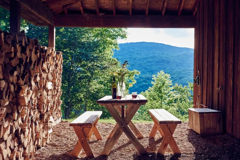 10 Upstate New York Airbnb Homes Perfect for a Weekend Escape