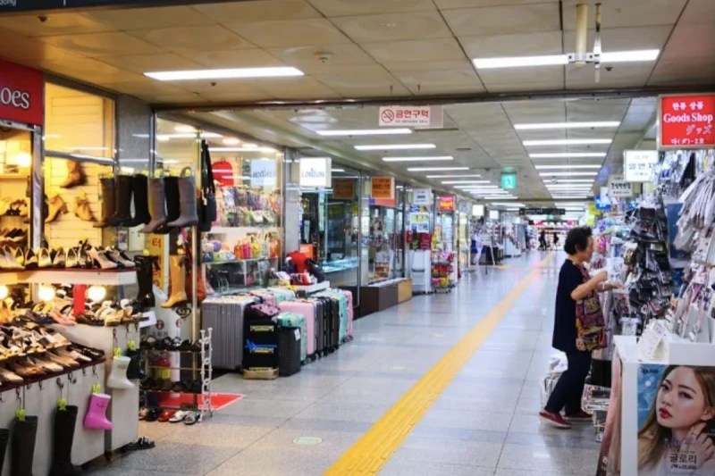 13 Best KPop Shops in Seoul to Buy Idol Merchandise