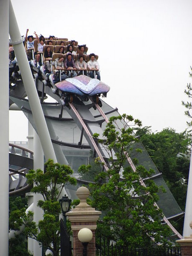 11 Roller Coaster Rides in Japan that Will Have You Screaming the Whole Way