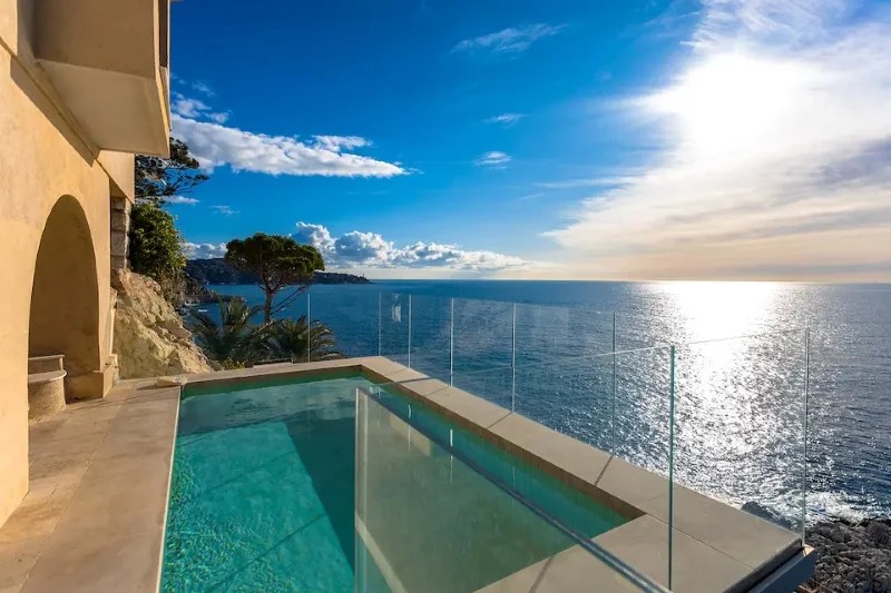 10 Best Airbnb Homes in Nice, France for Sunshine & Sea Views
