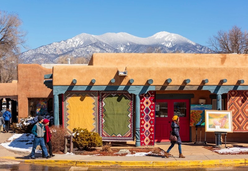 14 Best Christmas Towns and Villages Around the World