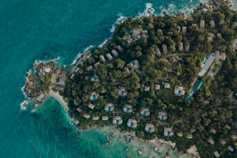 11 Indonesian Islands Near Singapore for a Short Holiday