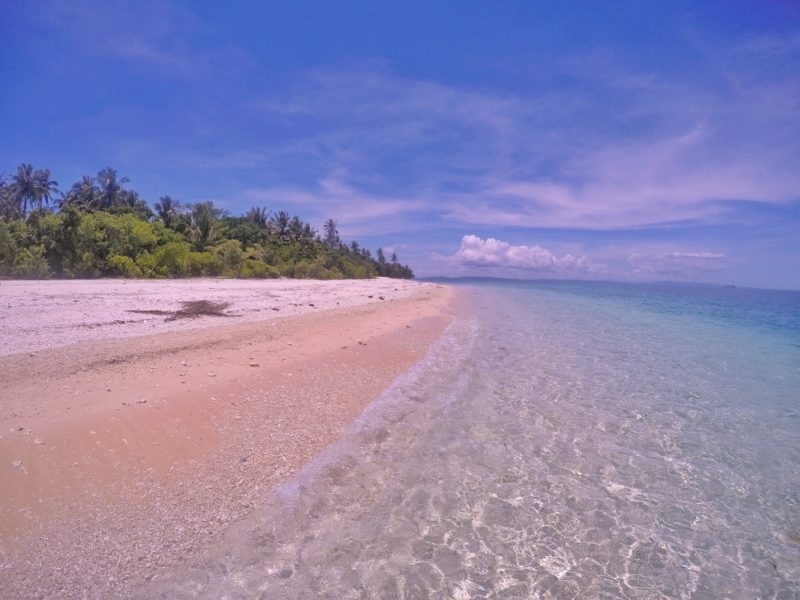 Top 27 Beaches in the Philippines Begging to be Explored