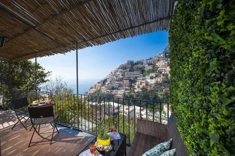 15 Picturesque Airbnb Homes & Vacation Rentals Along the Amalfi Coast