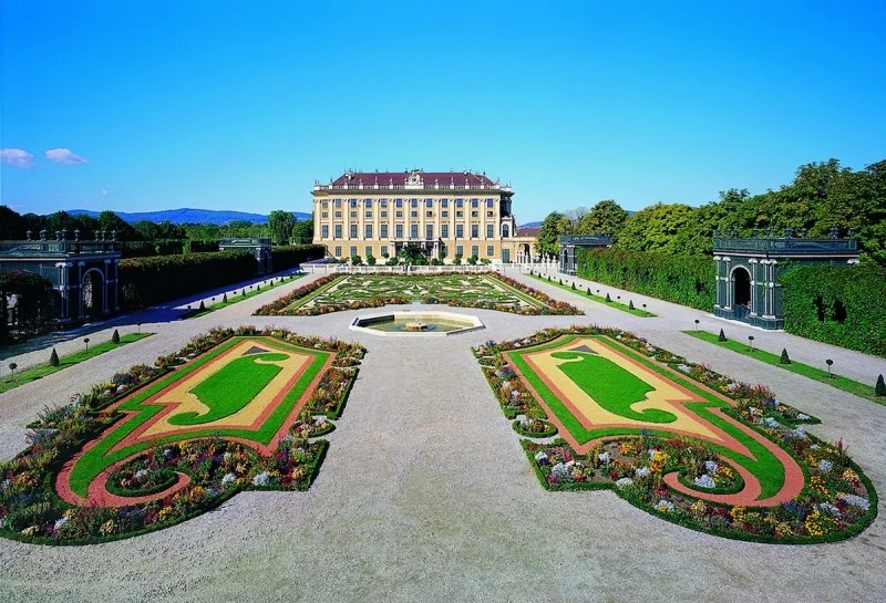 5 Imperial Palaces in Austria to Live Out Your Fairytale Dreams