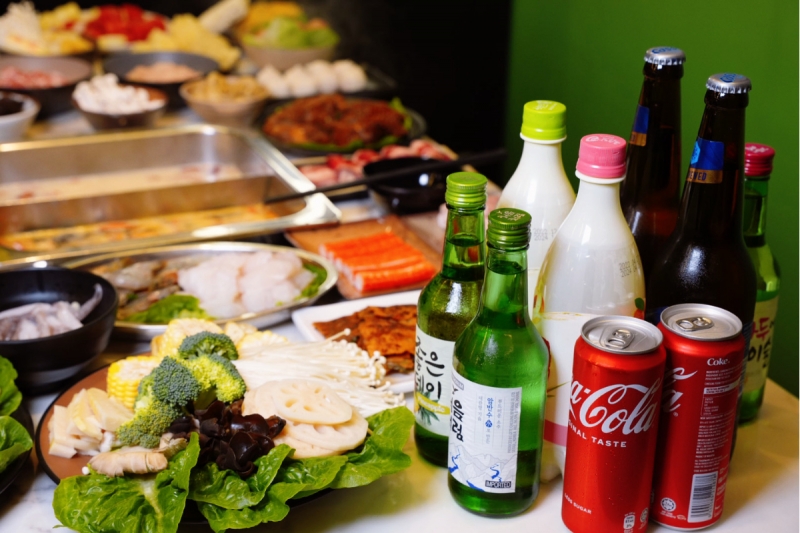 14 Best Hotpot Restaurants in Singapore You Have to Try