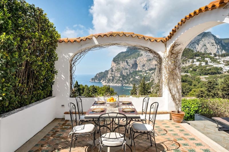 15 Picturesque Airbnb Homes & Vacation Rentals Along the Amalfi Coast