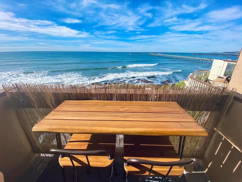 16 Best Airbnb Beach Houses in 2021, From Hawaii to California