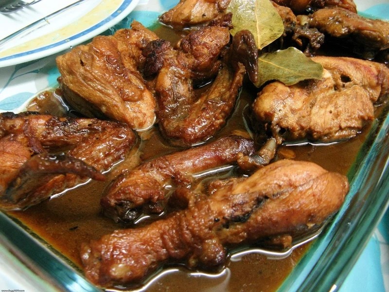 10 Best Filipino Dishes To Keep Foreign Friends Hooked on Pinoy Cuisine