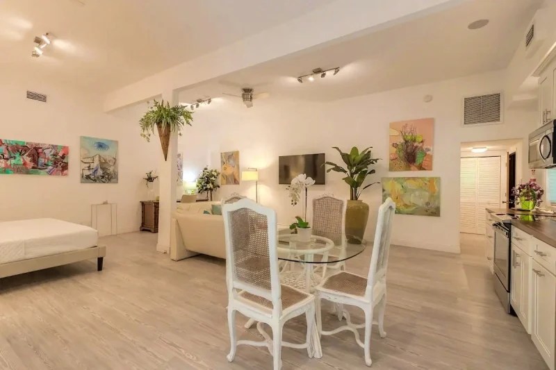 10 Daytona Beach Airbnb Homes for an Spring Break