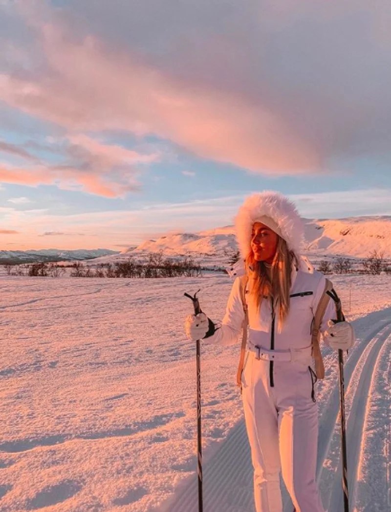 10 Famous Female IG Travellers You Should Follow