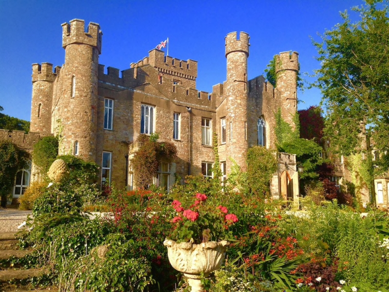 12 Majestic Castle Homes You Can Book on Airbnb TripZillaSTAYS