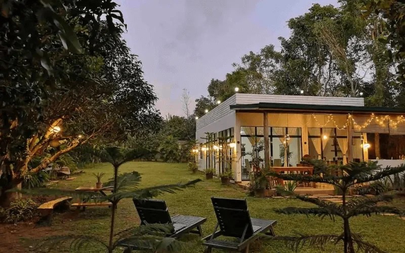 10 Airbnb Wedding Venues for Your Intimate Celebration