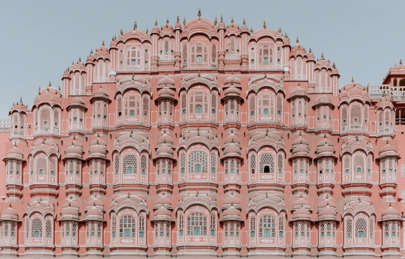 Jaipur Attractions — 12 Reasons Why You Should See India’s Pink City!