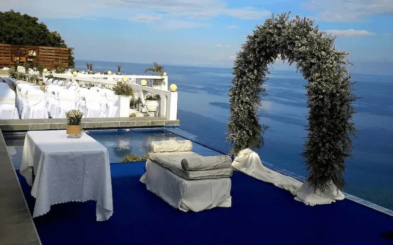 10 Airbnb Wedding Venues for Your Intimate Celebration