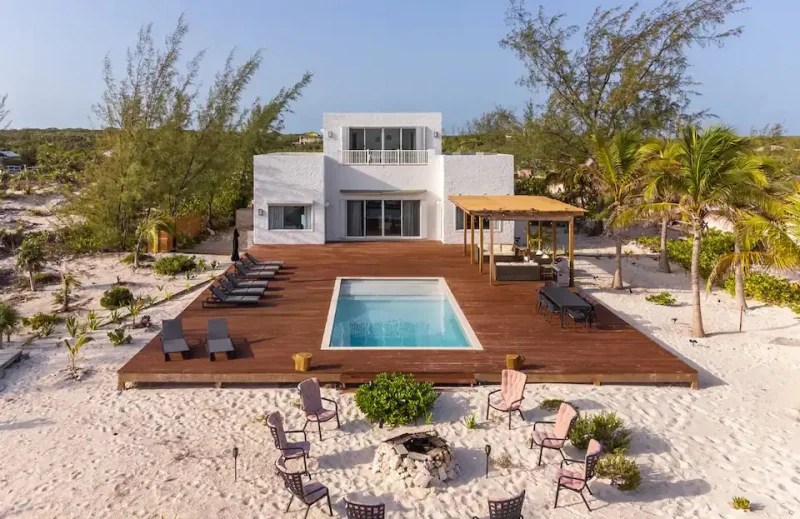 12 Bahamas Airbnb Stays for Your Caribbean Getaway