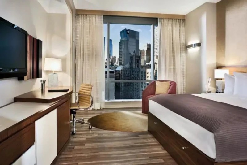 14 Times Square Airbnb Stays for Your New York Getaway