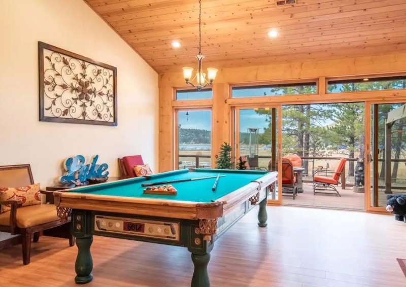 12 Big Bear Lake Airbnb Homes for Your Winter Vacation
