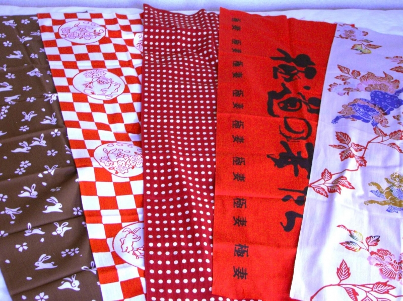 30 Best Tokyo Souvenirs & Where to Buy Them on Your Next Trip