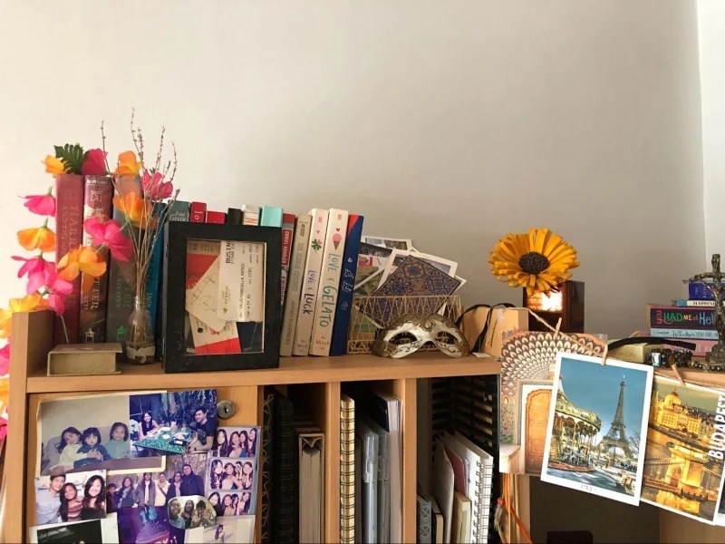 7 TravelThemed Items to Decorate Your Room With!
