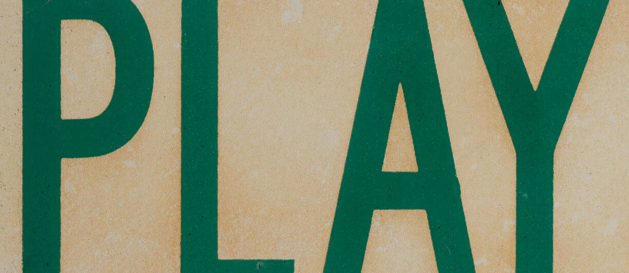 In which sport can players score "eagles" and "birdies"?