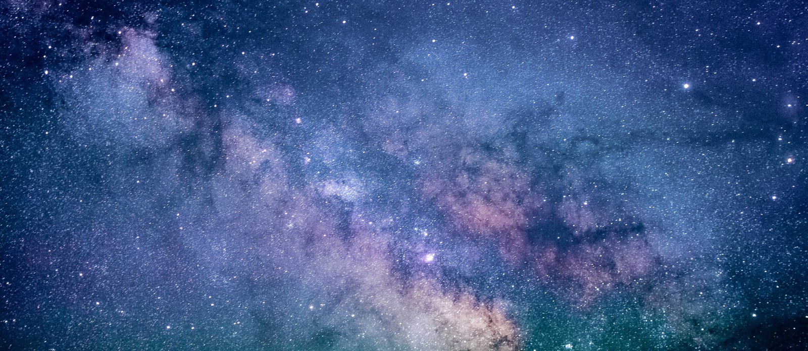 Which of these words refers to an interstellar dust cloud?