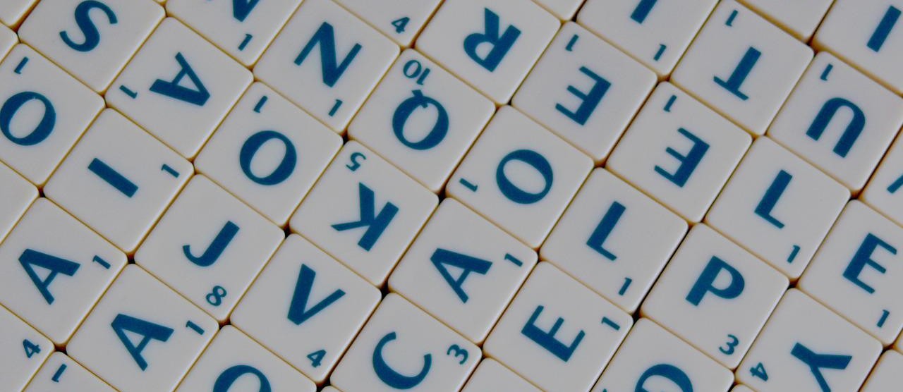 How many A tiles come in a Scrabble pack?