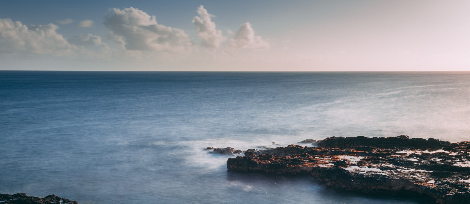 In which century did James Cook discover the Hawaiian islands?