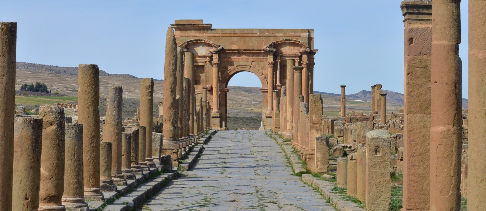 Which famous Roman ruler was killed on the 'Ides of March'?