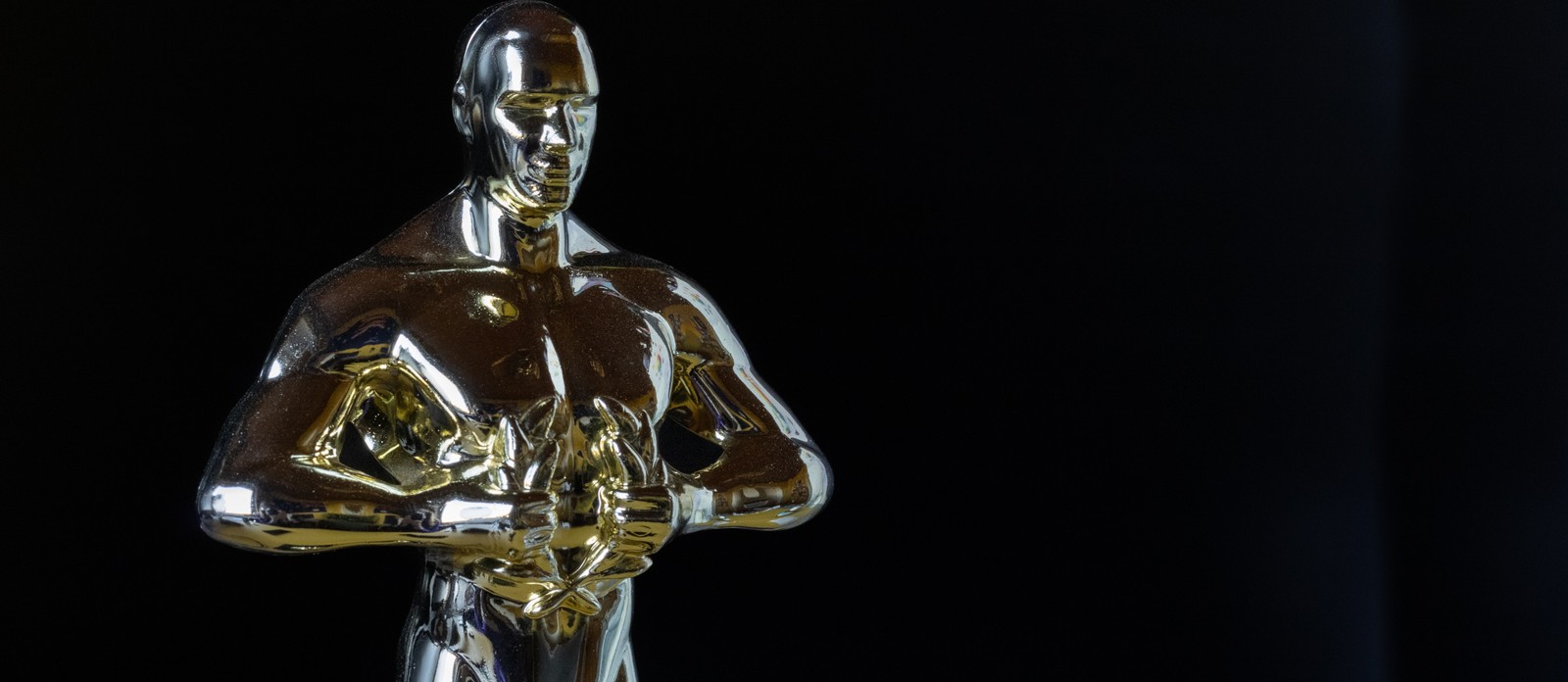 What film won the Oscar for Best Movie in the 2001 Academy Awards?