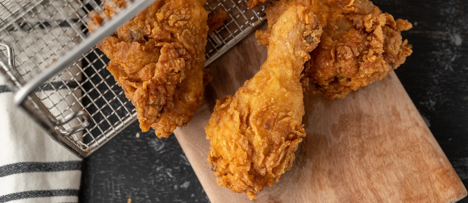 In what U.S. state is it illegal to use a fork to eat fried chicken?