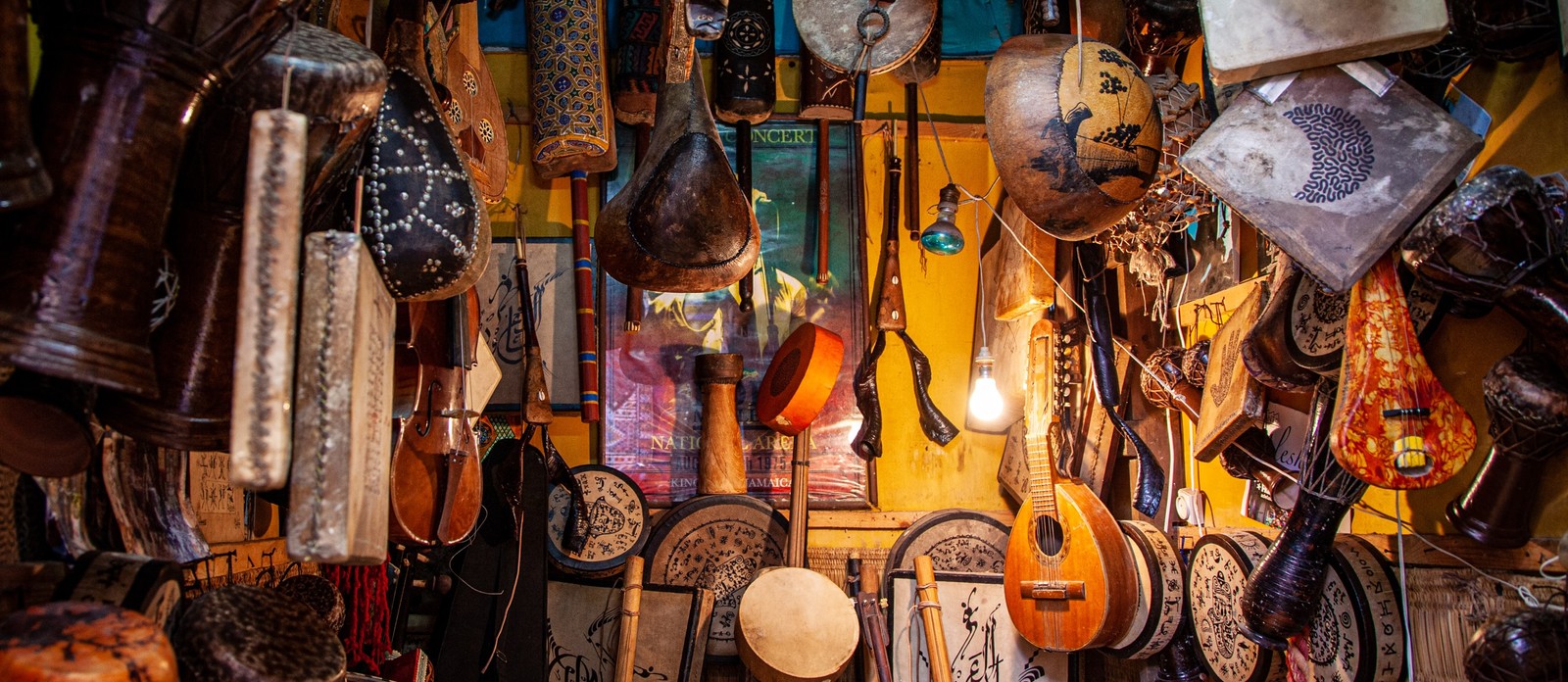 Which of these musical instruments has over 7,500 parts?