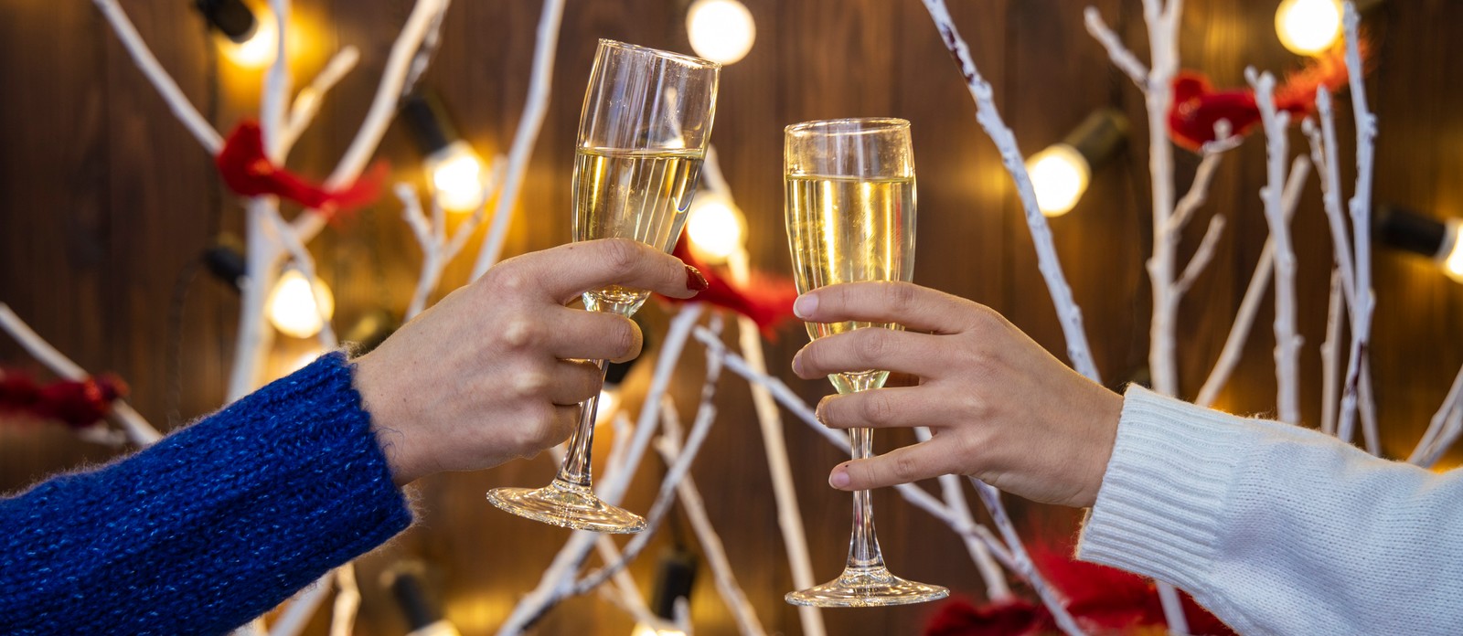 In what language is the New Year's Eve song "Auld Lang Syne"?