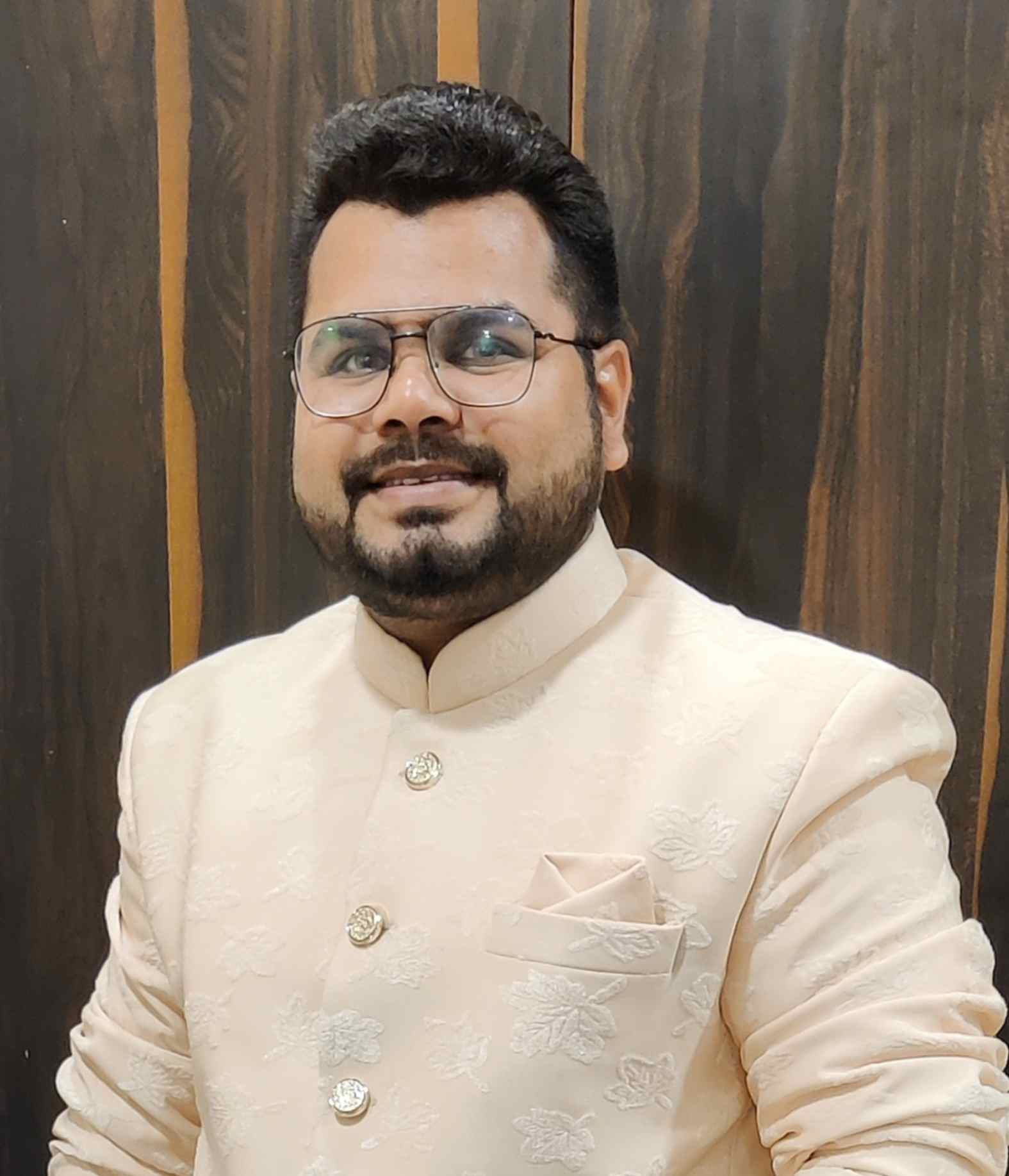 Join us as a Chat Support Specialist, delivering exceptional customer