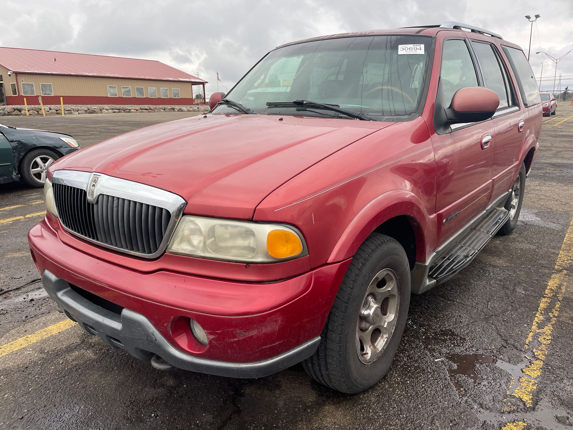 2000 Lincoln Navigator Base Parts UPull and Save Auto Parts